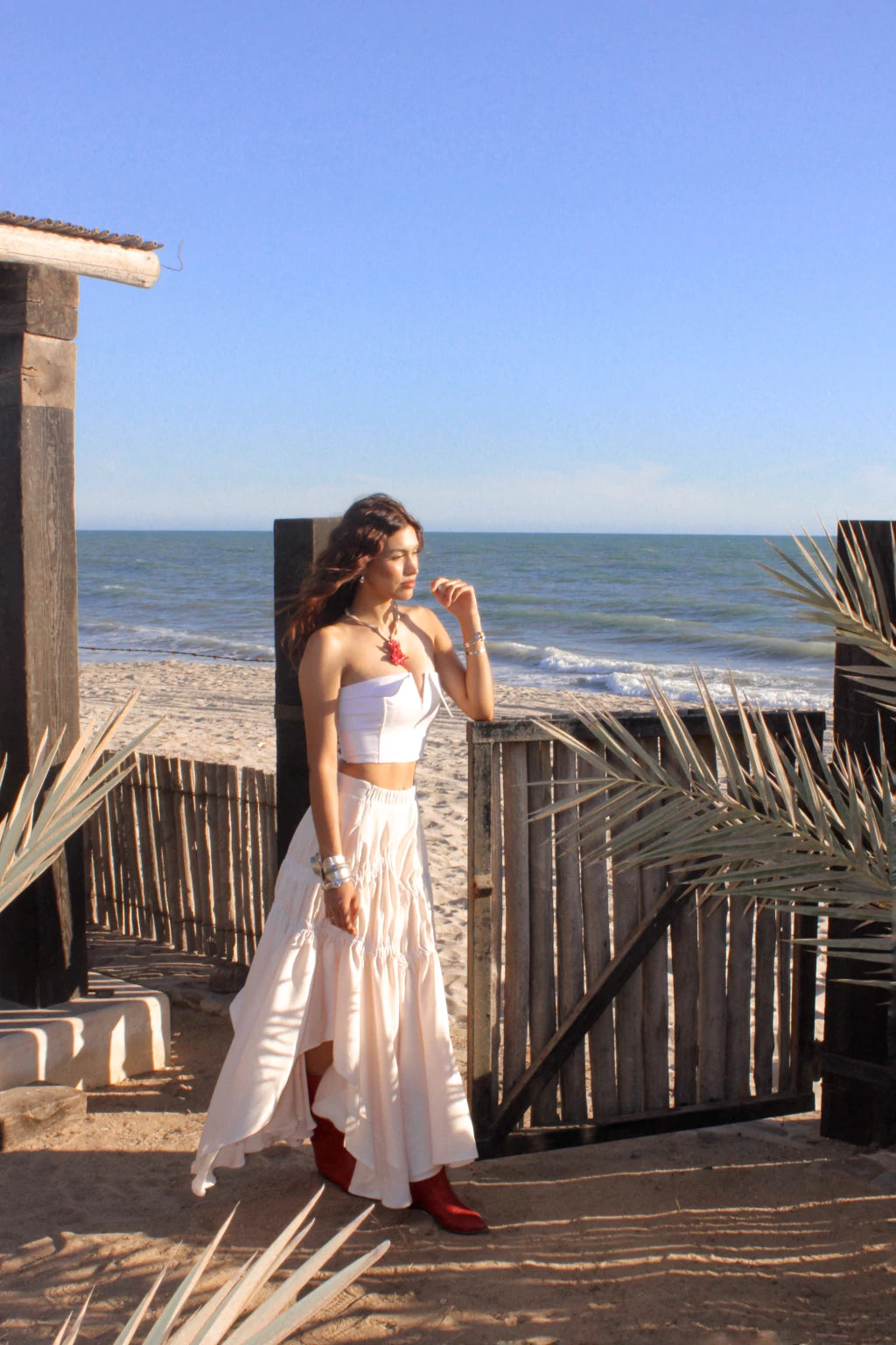 FALDA LUNAR CREMA EXTRA LARGA