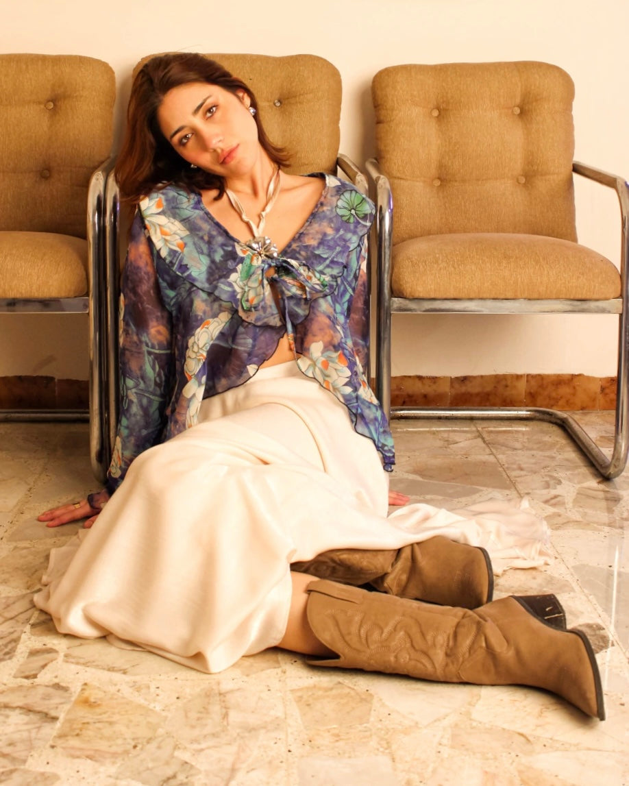 FALDA EXTRA LARGA CREMA