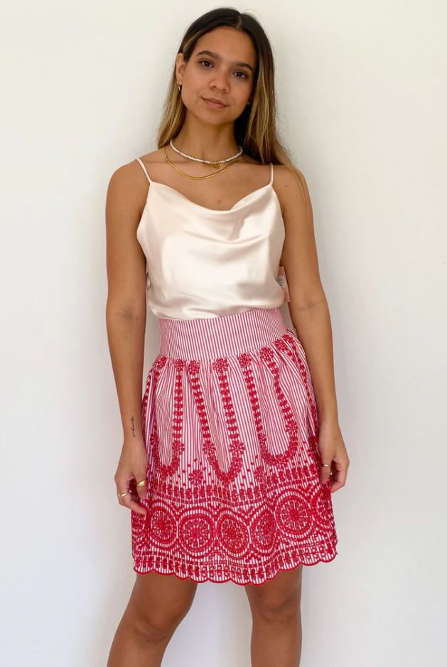 RED EMBROIDERED MINI SKIRT