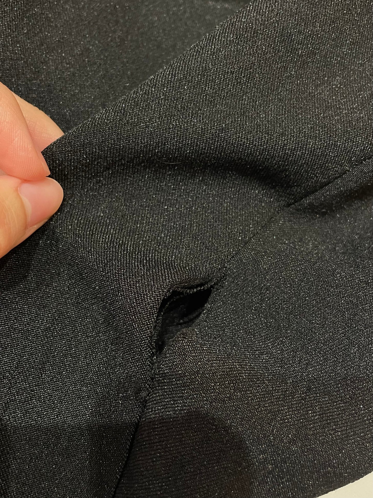 PANTALÓN PRETINA NEGRO