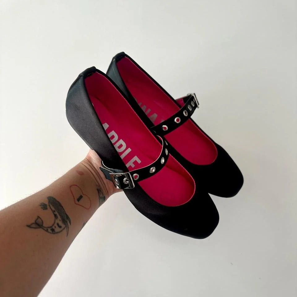 FLATS LISHA NEGRO