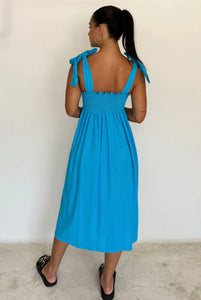 VESTIDO MIDI AZUL TURQUESA