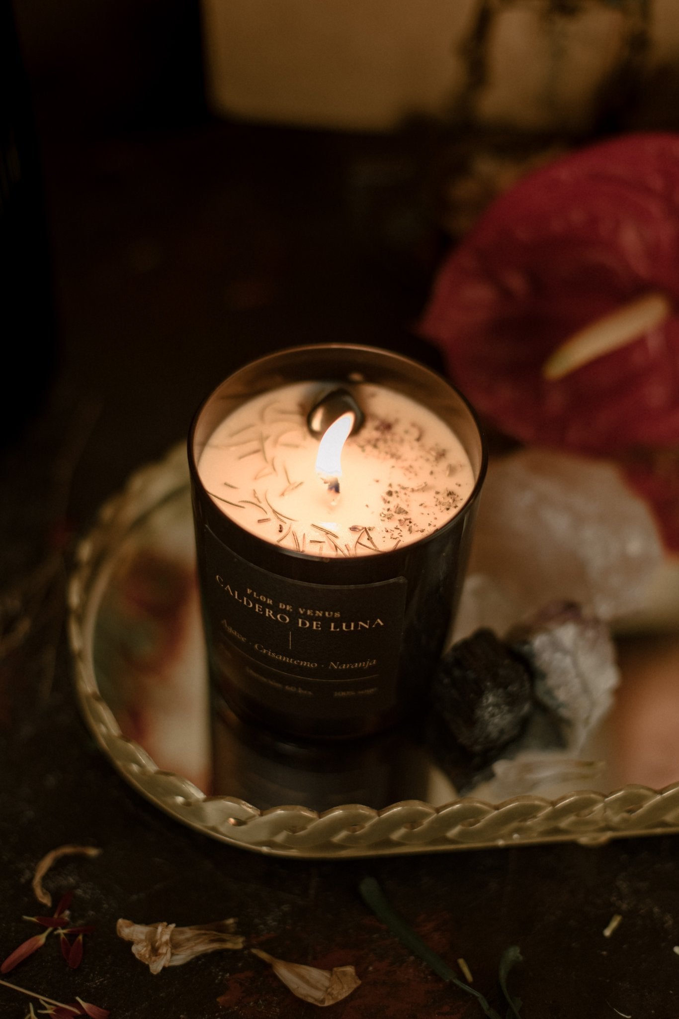 MOON CAULDER CANDLE