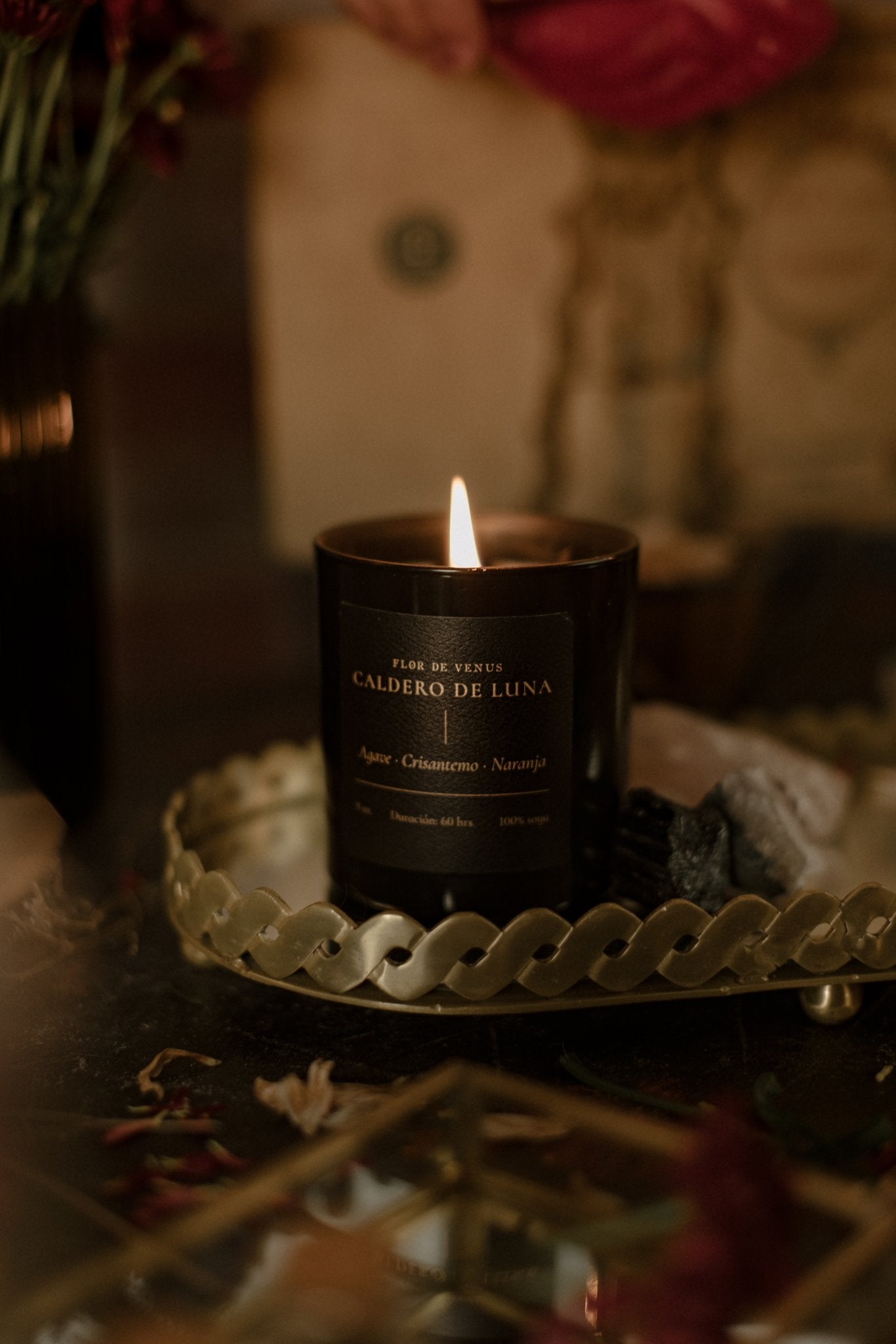 MOON CAULDER CANDLE