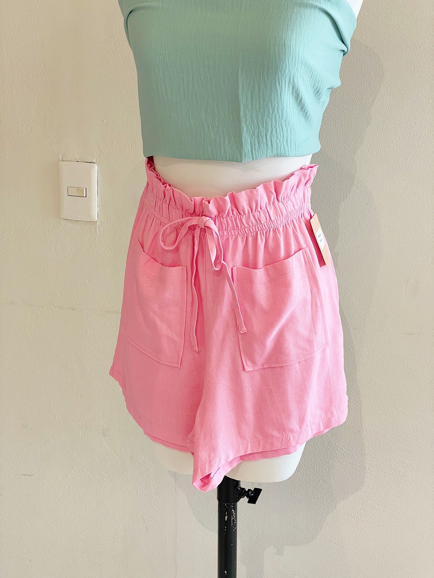 PINK LINEN SHORTS WITH ELASTIC