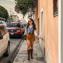 Cargar imagen en el visor de la galería, CHALECO CAMELIA